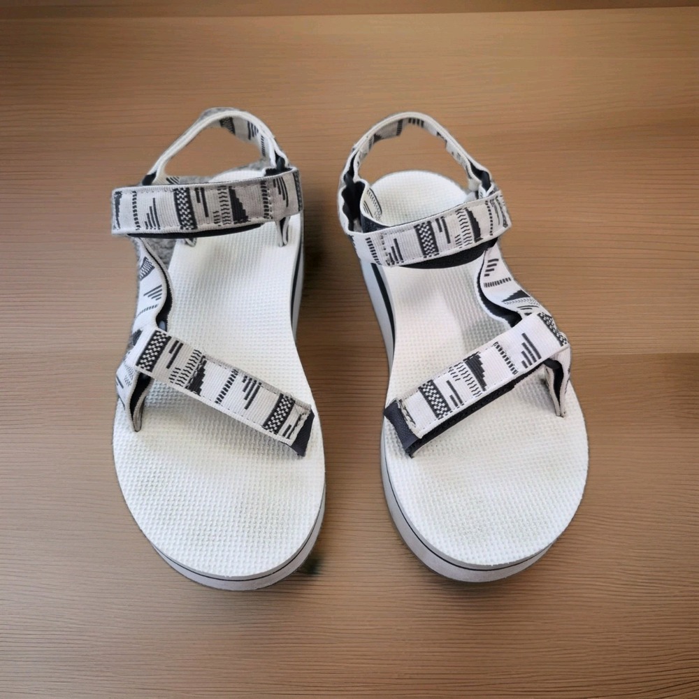 Teva Flatform Universal Chara Bright White Platform Sandals Womens Size 8